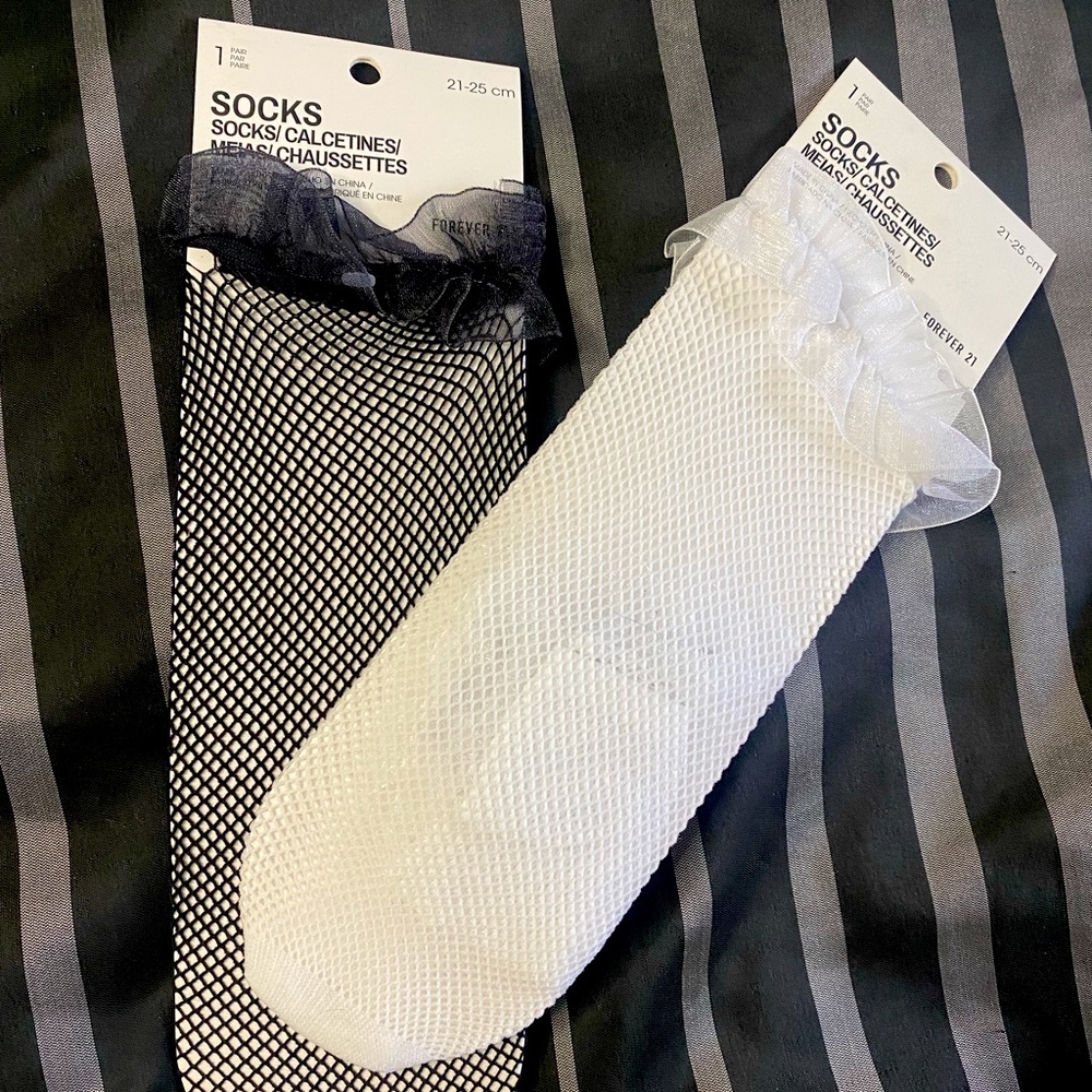 Lace socks
